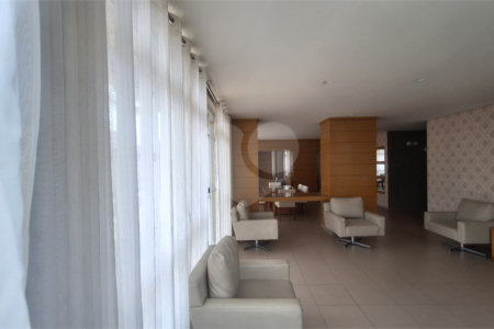 Apartamento à venda com 3 quartos, sendo 1 suíte, em Vila Paiva, São Paulo, SP