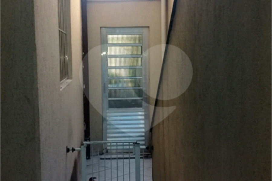 Sobrado à venda com 2 quartos em Tremembé, São Paulo, SP