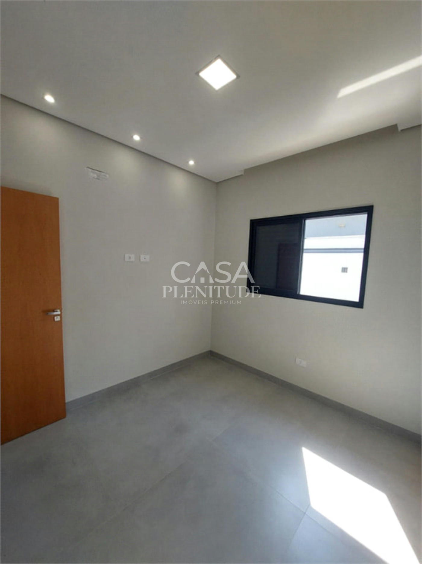 Terreno em condomínio à venda com 3 quartos, sendo 1 suíte, em Jardim Novo Horizonte, Sorocaba, SP
