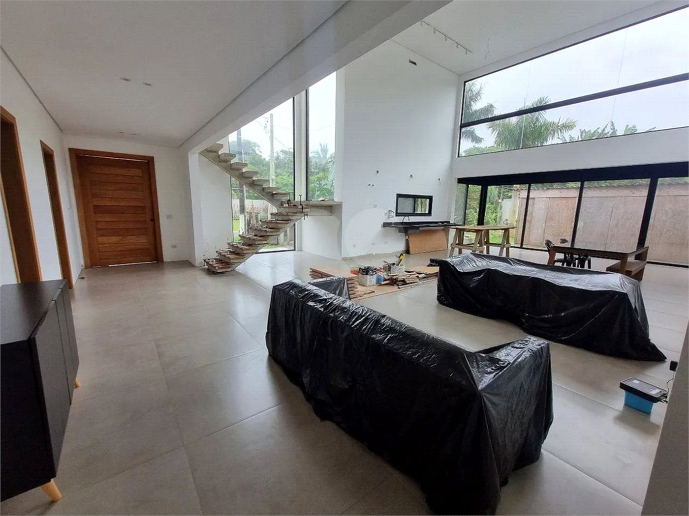 Casa à venda com 4 suítes no condomínio Park Lane, Guarujá - SP