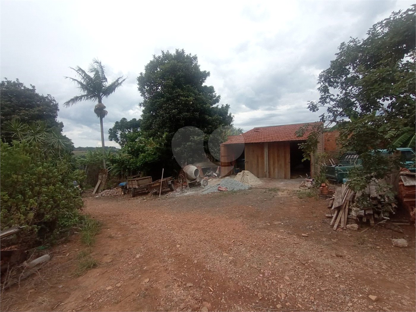 Chácara à venda com 3 quartos em Vila Belo Horizonte, Itapetininga, SP