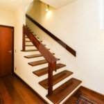 Casa à venda com 4 quartos, sendo 2 suítes, em Jardim Cordeiro, São Paulo, SP