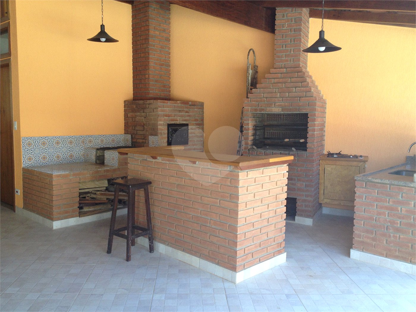 Casa à venda ou para alugar com 4 quartos, sendo 1 suíte, em Serra da Cantareira, Mairiporã, SP