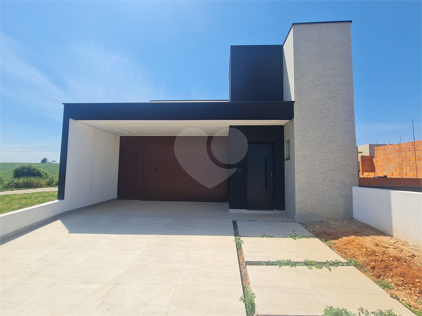 Casa à venda com 3 quartos, sendo 2 suítes, no condomínio Reserva Ipanema I, Sorocaba - SP