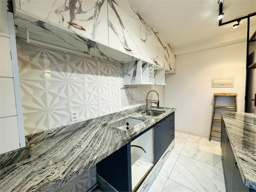 Apartamento para locação com 2 quartos e 1 vaga no Condomínio Inova, na Vila Rosália, em Guarulhos.