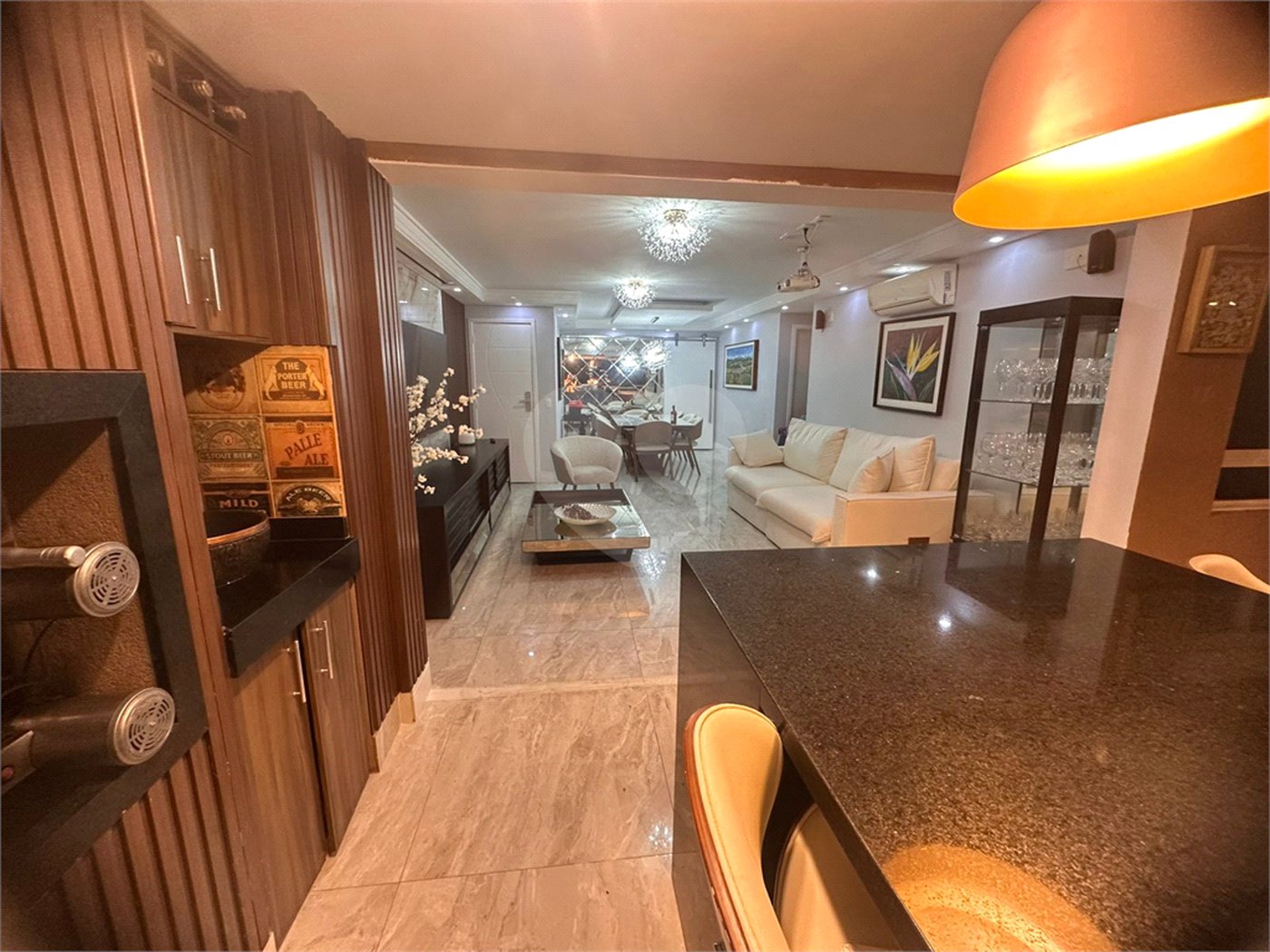 Apartamento à venda com 4 quartos, sendo 3 suítes, em Paraíso do Morumbi, São Paulo, SP