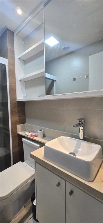 Apartamento à venda com 2 quartos, sendo 1 suíte,  em Vila Andrade, São Paulo, SP