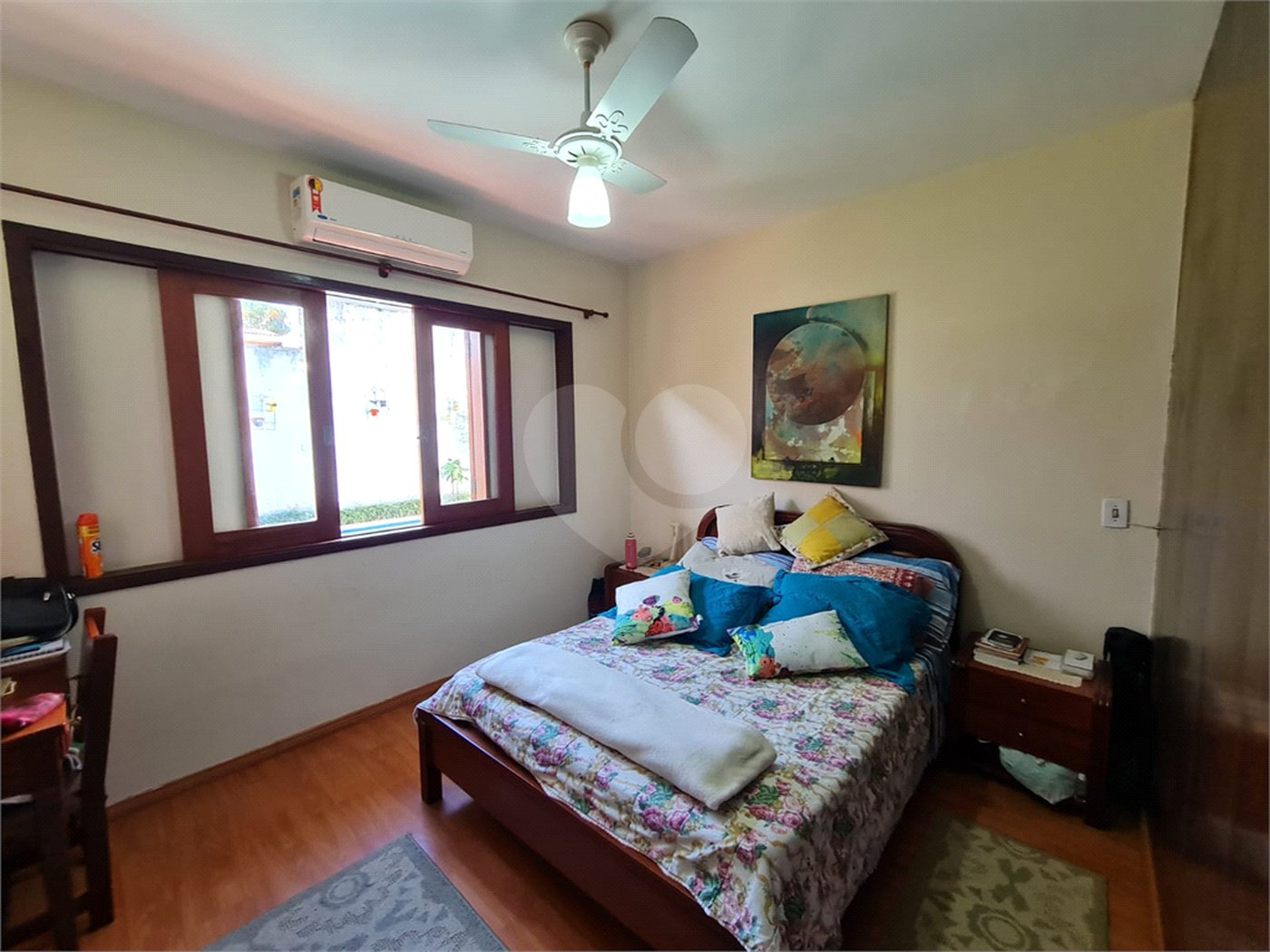 Casa à venda com 3 quartos, sendo 1 suíte, em Interlagos, São Paulo, SP