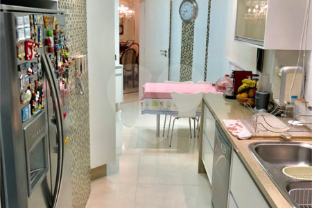 Apartamento à venda com 3 suítes em Tatuapé, São Paulo, SP