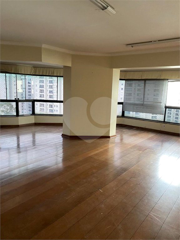 Apartamento à venda com 4 quartos, sendo 3 suítes, em Vila Suzana, São Paulo, SP