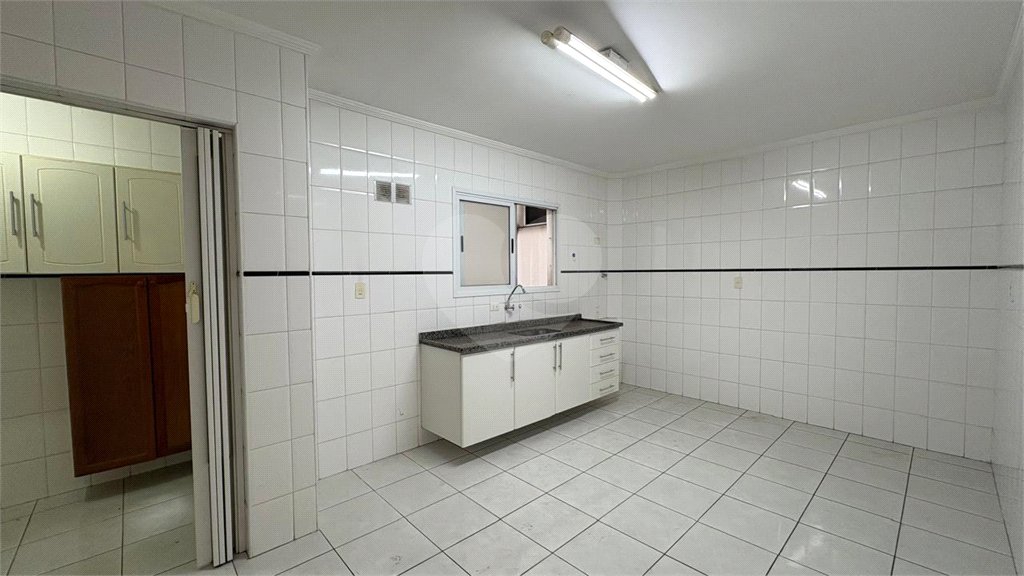 Apartamento à venda com 2 quartos, sendo 1 suíte,  em Jardim Simus, Sorocaba, SP