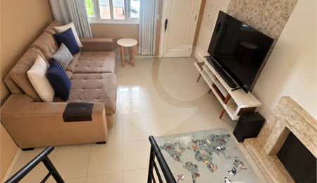 Casa à venda com 3 quartos, sendo 1 suíte,  no condomínio Vilagio Viccino, São Paulo - SP