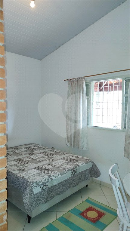 Casa à venda com 3 quartos, sendo 1 suíte, em Vila Santa Helena, Atibaia, SP