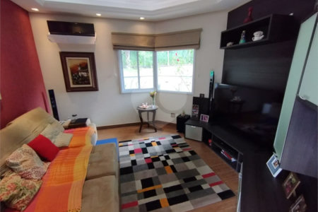 Casa à venda com 5 quartos, sendo 3 suítes, no condomínio Ibiaram 1, Itupeva - SP