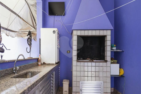 Casa à venda com 4 quartos, sendo 3 suítes,  em Osvaldo Cruz, São Caetano do Sul, SP