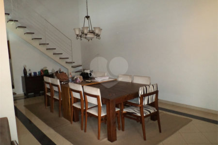 Sobrado à venda com 3 quartos, sendo 1 suíte, em Jardim Franca, São Paulo, SP
