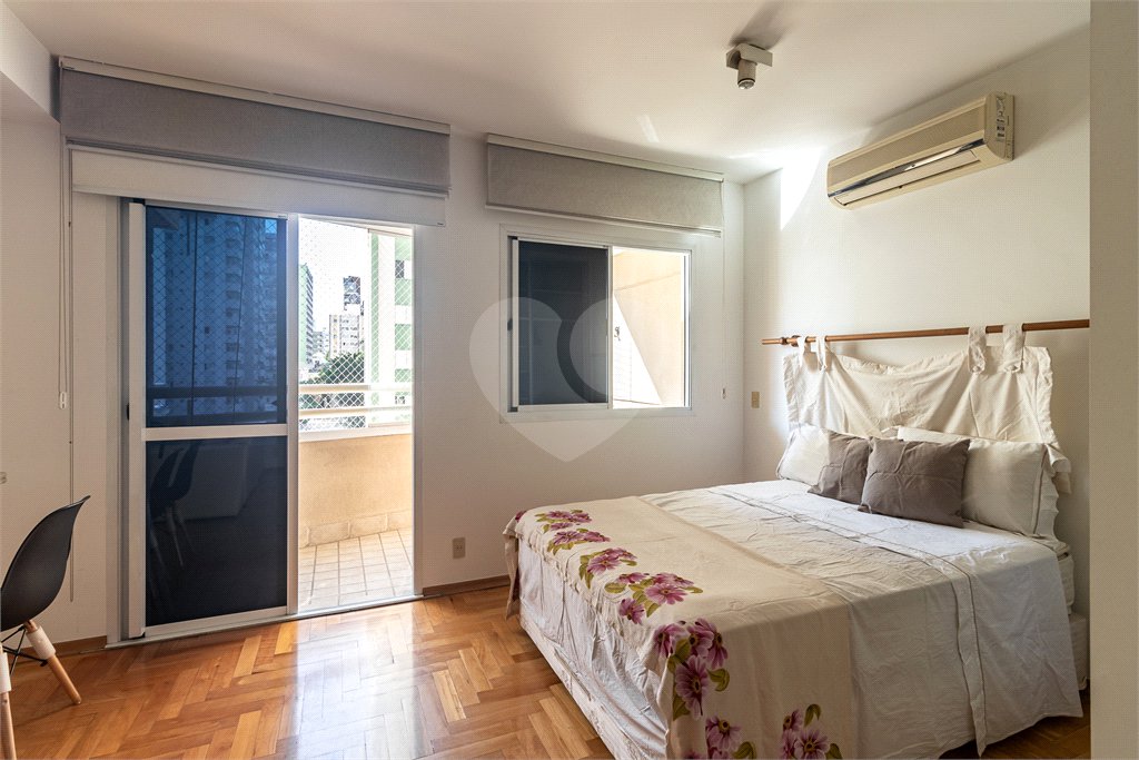 Apartamento à venda ou para alugar com 1 suíte em Pinheiros, São Paulo, SP