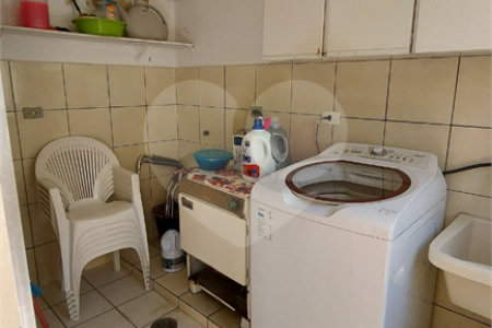 Casa à venda com 4 quartos, sendo 2 suítes, em Jardim São Caetano, São Caetano do Sul, SP