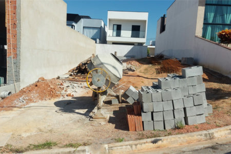 Terreno à venda no condomínio Jardim Residencial Helena Maria, Sorocaba - SP