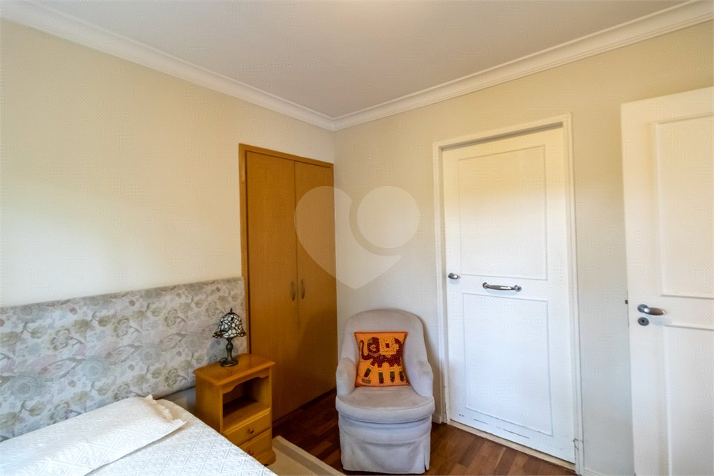 Apartamento à venda com 3 quartos, sendo 2 suítes, em Alto da Boa Vista, São Paulo, SP