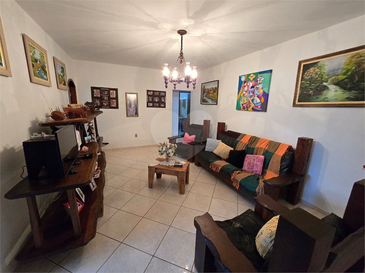 Sítio à venda com 6 quartos, sendo 5 suítes, em Área Rural de Itapetininga, Itapetininga, SP