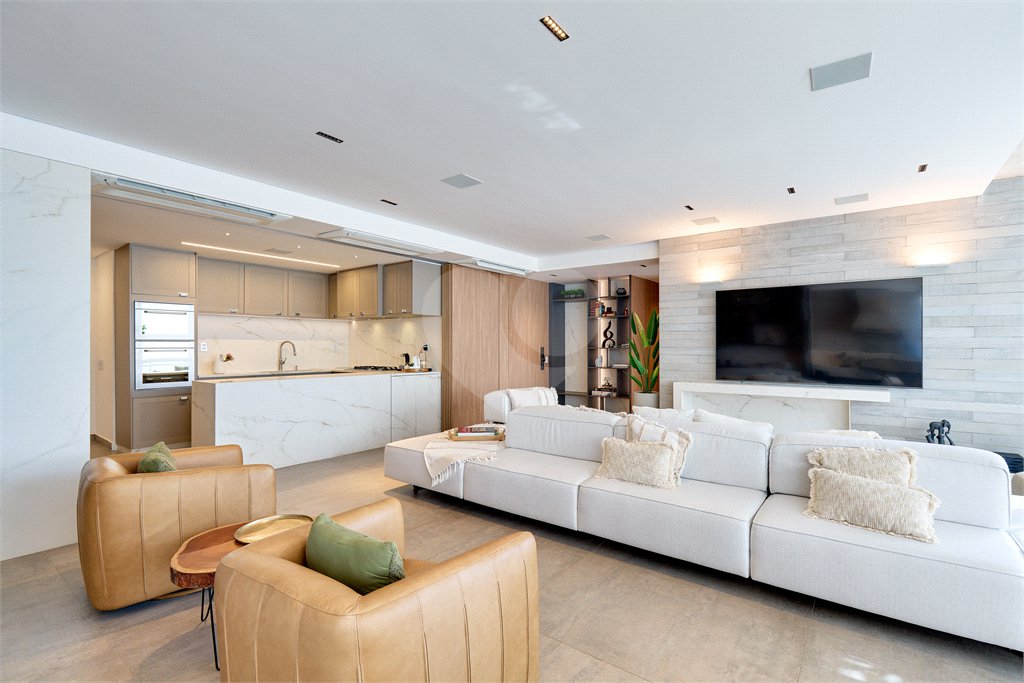 Apartamento à venda com 3 suítes em Brooklin, São Paulo, SP