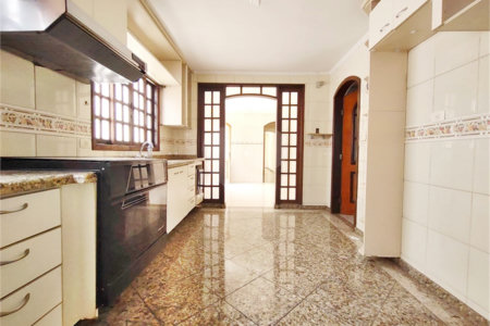 Casa à venda com 3 quartos, sendo 1 suíte, em Vila Mazzei, São Paulo, SP