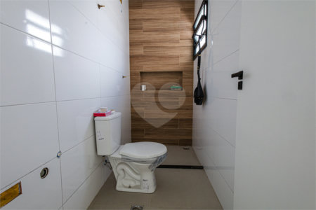 Casa à venda com 3 suítes em Jardim Santa Mena, Guarulhos, SP