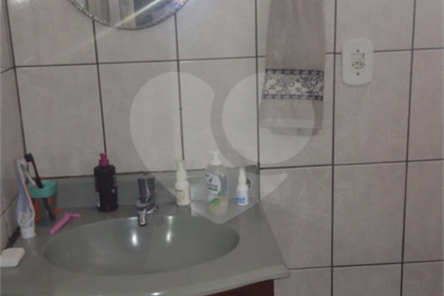 Casa à venda com 3 quartos, sendo 1 suíte, em Parque Edu Chaves, São Paulo, SP