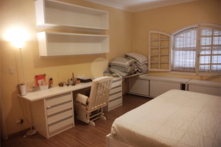 Chácara à venda ou para alugar com 3 quartos, sendo 1 suíte, em Chácaras Polozzi, Louveira, SP