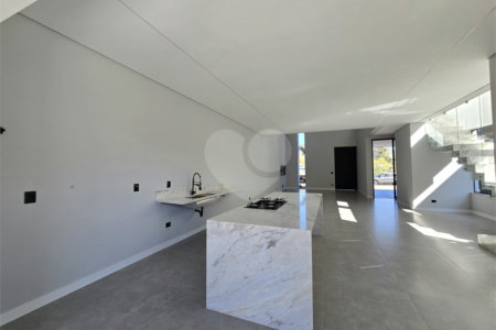 Casa à venda com 3 suítes em Residencial Teriva Vista da Serra, Atibaia, SP