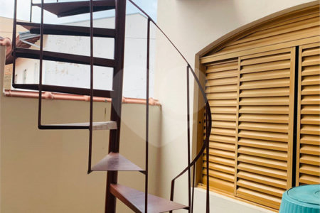 Casa à venda com 3 quartos, sendo 1 suíte, em Parque das Colinas, Valinhos, SP