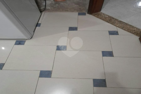 Casa à venda com 4 quartos, sendo 1 suíte, em City Bussocaba, Osasco, SP