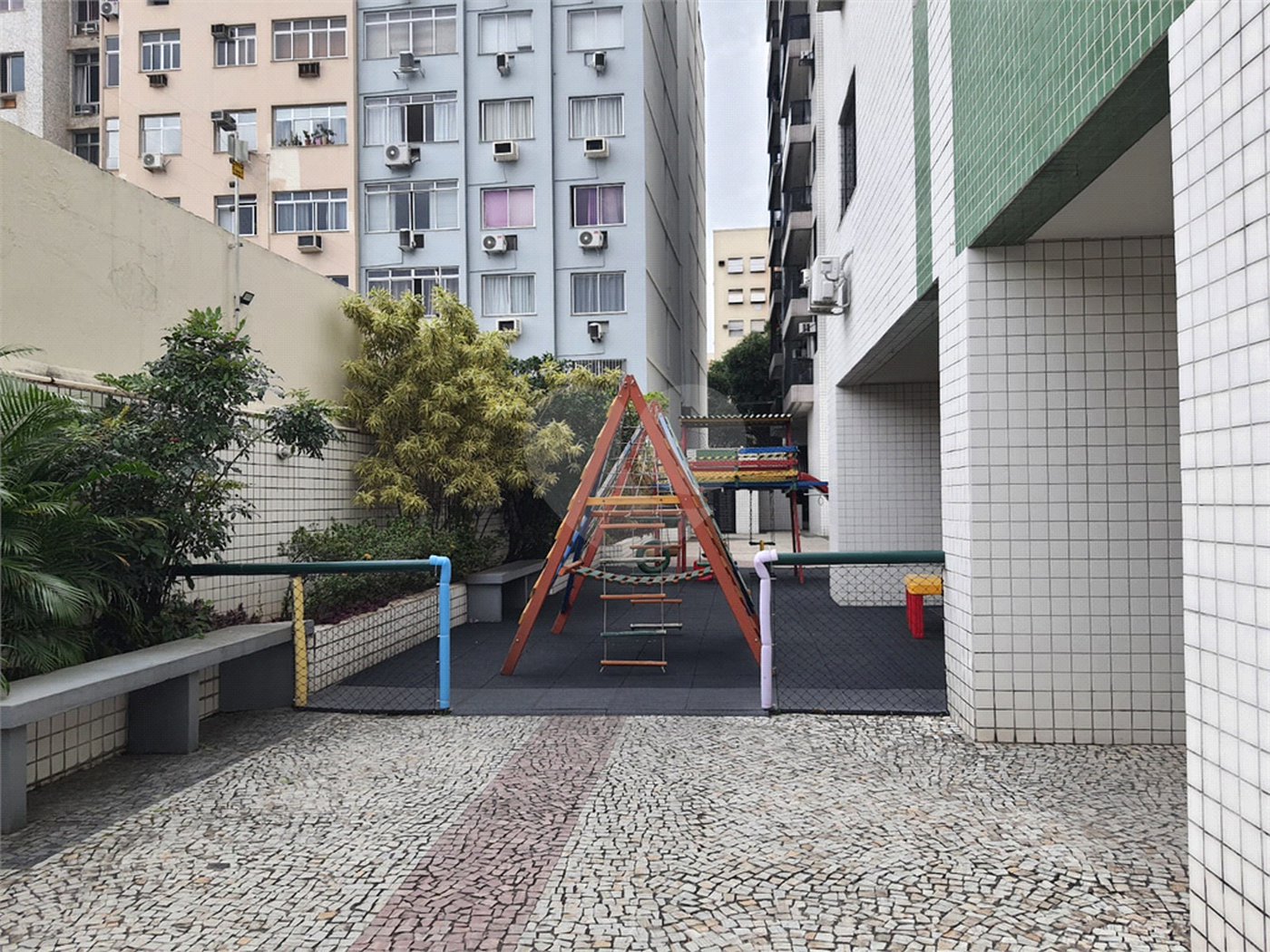 Cobertura à venda com 3 quartos, sendo 2 suítes, em Tijuca, Rio de Janeiro, RJ