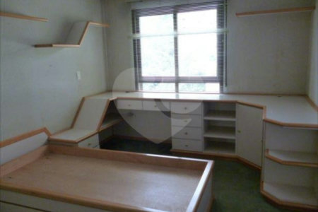 Apartamento à venda com 4 suítes em Jardim Ampliação, São Paulo, SP