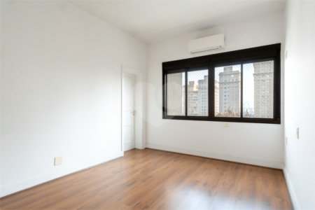 Duplex à venda com 6 quartos, sendo 4 suítes, em Alto de Pinheiros, São Paulo, SP
