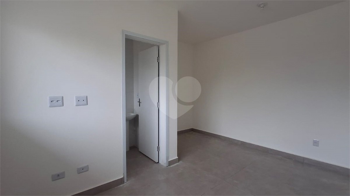Casa de Vila à venda com 1 quarto em Jardim Santa Marta, Sorocaba, SP