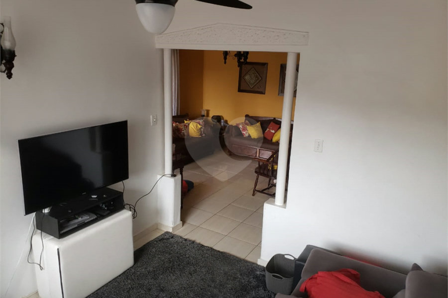 Sobrado à venda com 3 quartos, sendo 1 suíte, em Parada Inglesa, São Paulo, SP