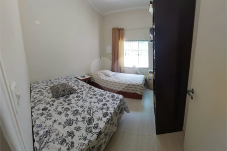 Casa Térrea à venda com 3 quartos em Vila São Paulo, Mongaguá, SP