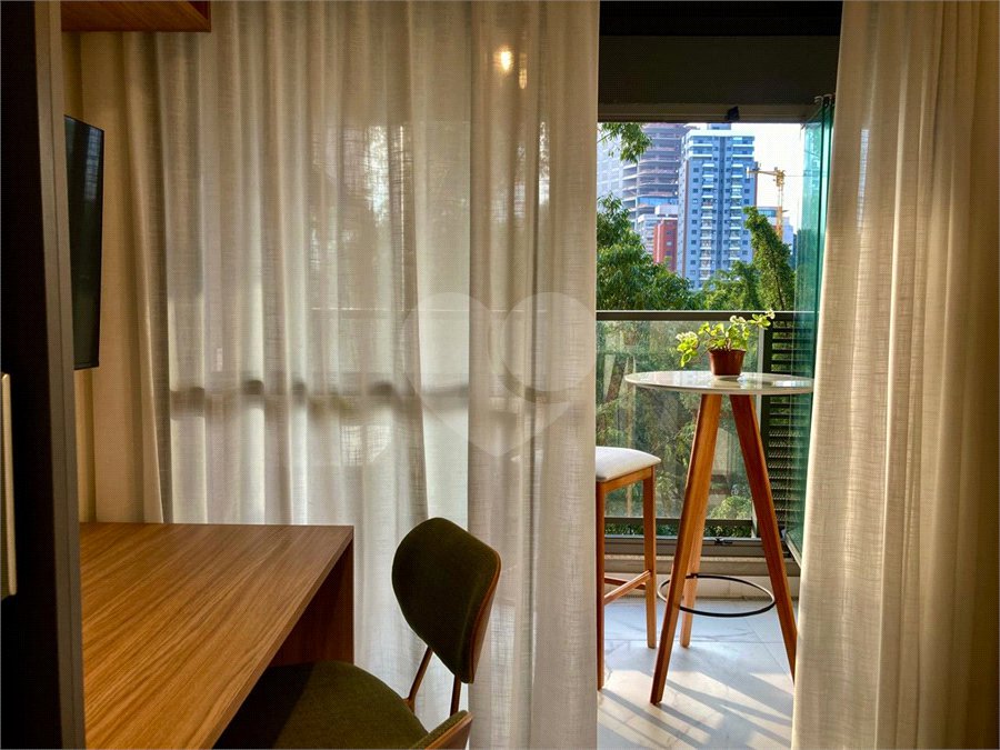 Apartamento à venda com 1 quarto em Pinheiros, São Paulo, SP