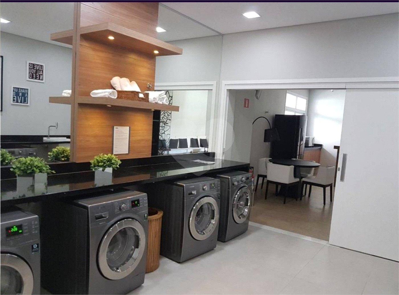 Apartamento à venda com 2 quartos, sendo 1 suíte,  em Vila Cordeiro, São Paulo, SP