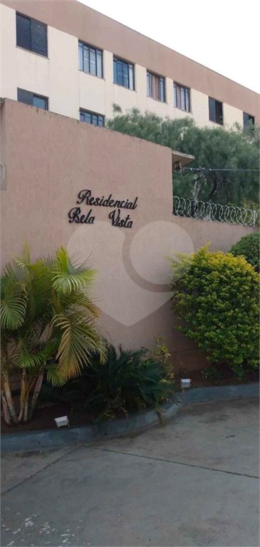 Apartamento no Condomínio Residencial Bela Vista I .