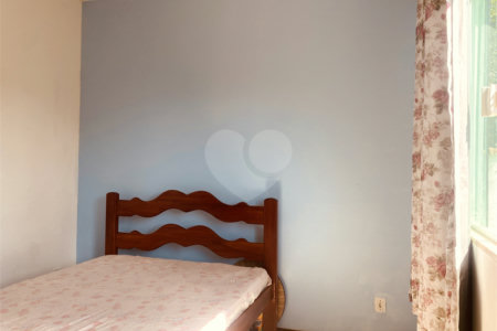 Casa em condomínio para alugar com 2 quartos, sendo 1 suíte, em Caravelas, Armação dos Búzios, RJ