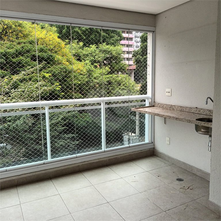 Apartamento à venda com 2 quartos, sendo 1 suíte, em Alto da Boa Vista, São Paulo, SP