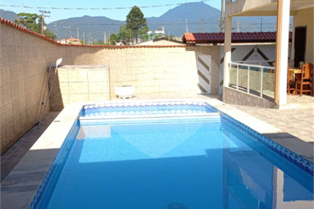 Sobrado à venda com 3 quartos, sendo 1 suíte,  em Balneário São João Batista 2, Peruíbe, SP