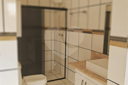 Sobrado à venda com 3 quartos, sendo 1 suíte, em Jardim Colonial, Indaiatuba, SP