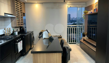 Apartamento à venda com 2 quartos em Parque Industrial Tomas Edson, São Paulo, SP