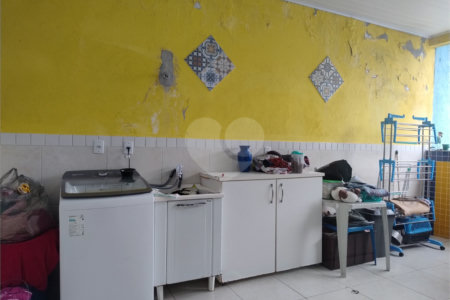 Casa à venda com 3 quartos, sendo 1 suíte,  em Vila Rei, Mogi das Cruzes, SP
