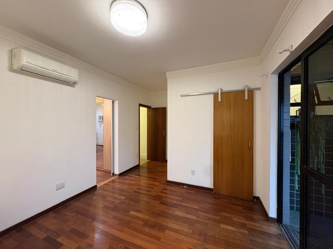 Apartamento com 3 dormitórios à venda, 145 m² por R$ 1.350.000,00 - Pompéia - Santos/SP