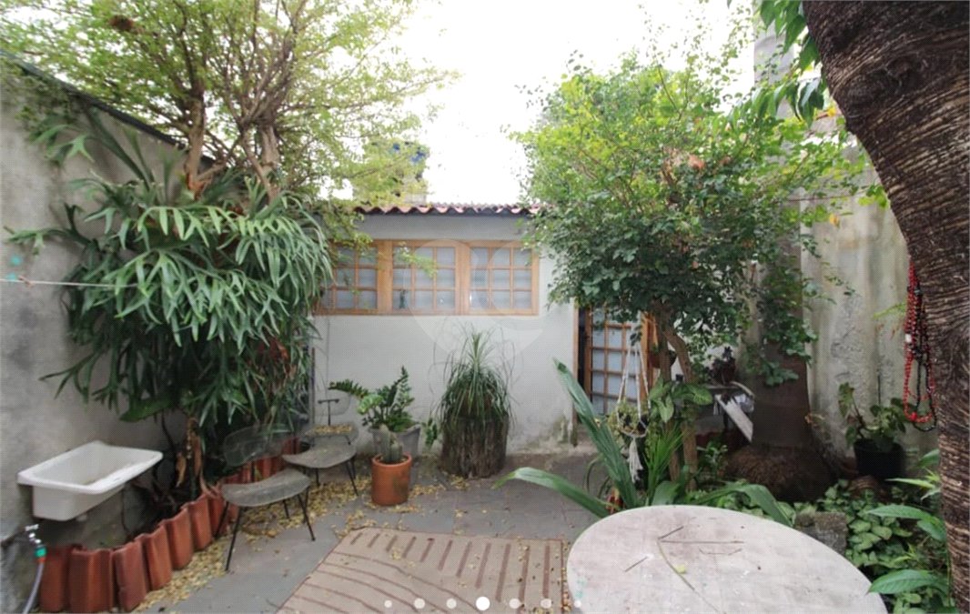 Sobrado à venda ou para alugar com 6 quartos em Santana, São Paulo, SP